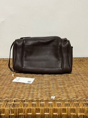 Quince Nappa Leather Toiletry Bag